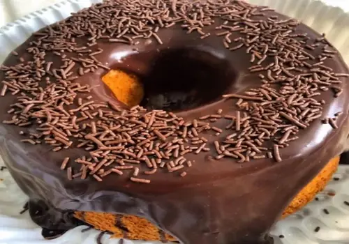 Bolo de Cenoura com Cobertura de chocolate