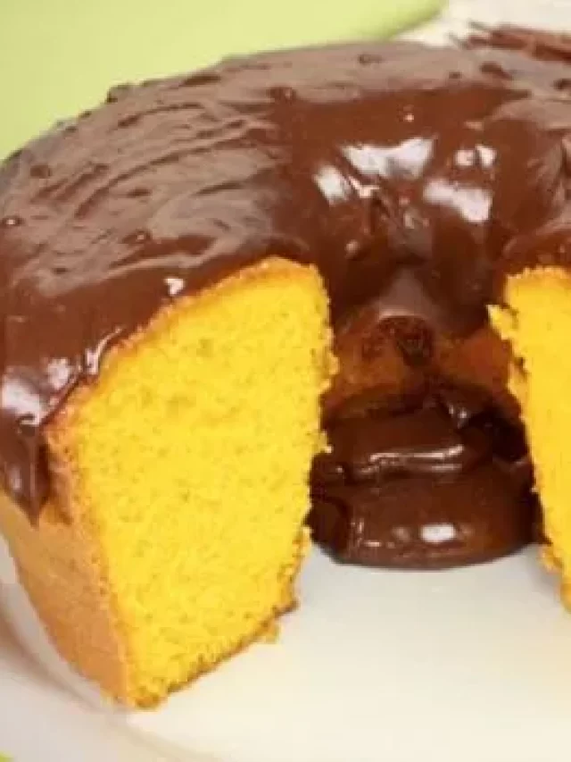 Receita Bolo de Cenoura com Cobertura de Chocolate