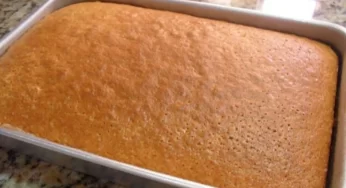 Delicioso Bolo Rápido Fofinho com Apenas 4 Ingredientes