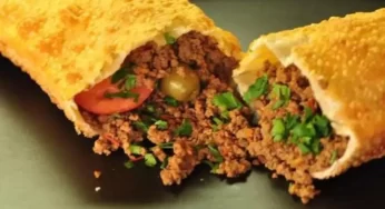 Pastel de Carne Crocante: Sabor que Derrete na Boca, impossível resistir