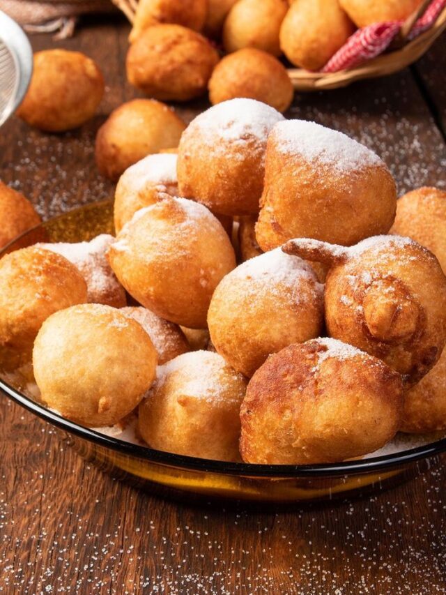 Como fazer Bolinho de Chuva com açúcar e canela