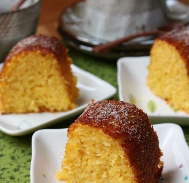 Bolo de milho caseiro, Receita de bolo de milho, Bolo de milho simples, Bolo de milho cremoso, Bolo de milho fofinho, Como fazer bolo de milho, Bolo de milho verde, Bolo de milho da vovó, Bolo de milho fácil, Bolo de milho tradicional, Bolo de milho com queijo, Bolo de milho com coco, Bolo de milho sem glúten, Bolo de milho com leite condensado, Bolo de milho de liquidificador.