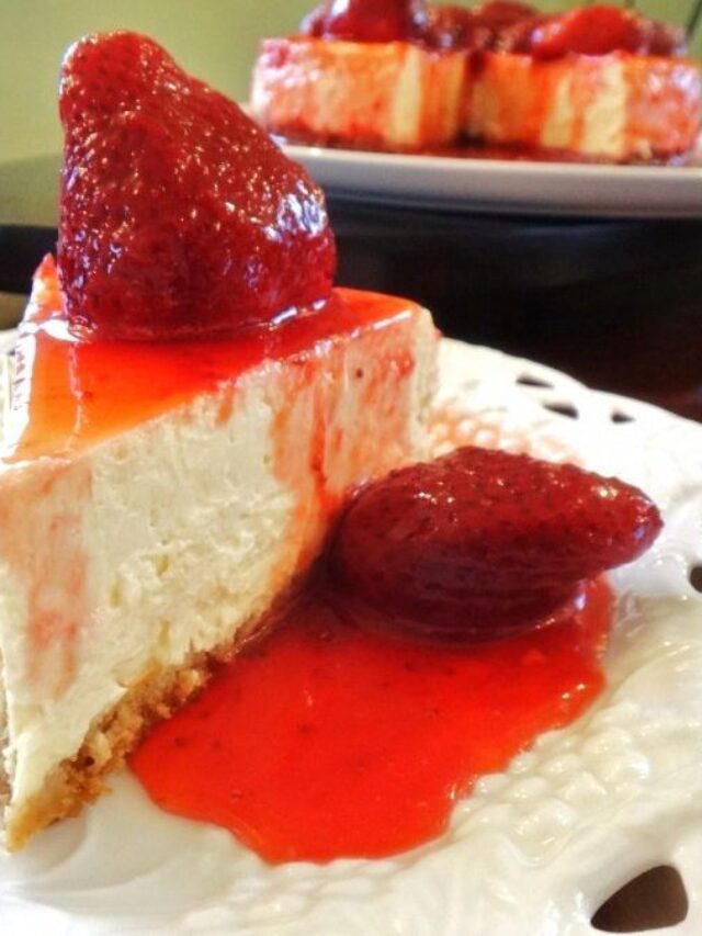 Cheesecake de Morango IRRESISTÍVEL