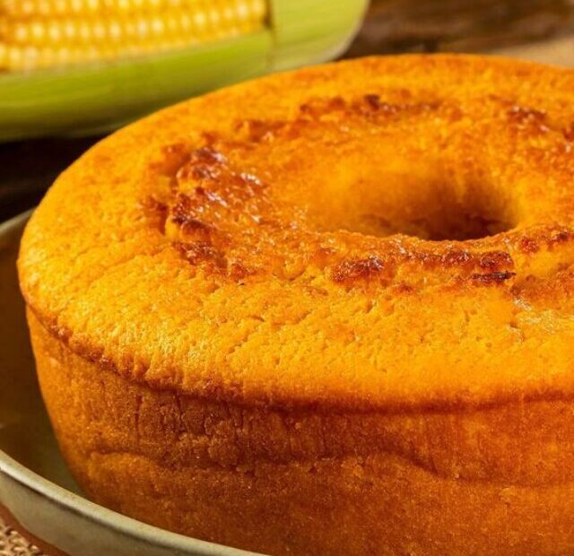 Bolo de milho caseiro, Receita de bolo de milho, Bolo de milho simples, Bolo de milho cremoso, Bolo de milho fofinho, Como fazer bolo de milho, Bolo de milho verde, Bolo de milho da vovó, Bolo de milho fácil, Bolo de milho tradicional, Bolo de milho com queijo, Bolo de milho com coco, Bolo de milho sem glúten, Bolo de milho com leite condensado, Bolo de milho de liquidificador.