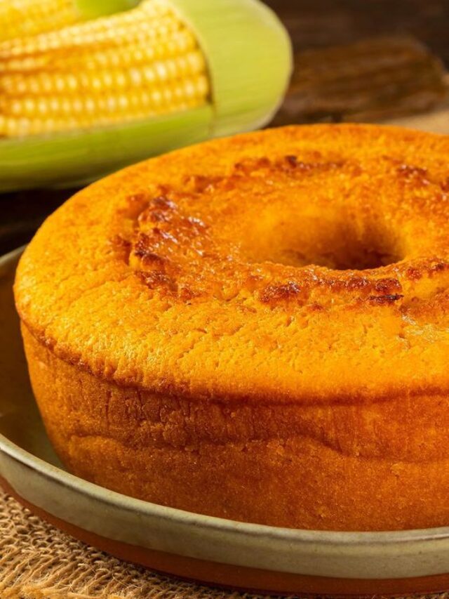 Irresistível Bolo de Milho com Coco