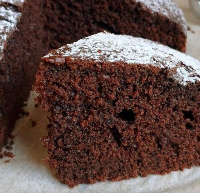 "bolo de chocolate, receita de bolo de chocolate, bolo de chocolate simples, bolo de chocolate caseiro, bolo de chocolate fácil, bolo de chocolate fofinho, bolo de chocolate com cobertura, bolo de chocolate cremoso, bolo de chocolate delicioso, bolo de chocolate para festas, bolo de chocolate de liquidificador, bolo de chocolate rápido, bolo de chocolate com calda, bolo de chocolate gostoso, bolo de chocolate passo a passo."