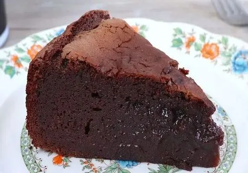 bolo de chocolate, receita de bolo de chocolate, bolo simples de chocolate, bolo de chocolate com recheio, bolo de chocolate fofinho, bolo de chocolate molhadinho, bolo de chocolate cremoso, bolo de chocolate fácil, bolo de chocolate gourmet, bolo de chocolate vegano, bolo de chocolate sem glúten, bolo de chocolate com calda, bolo de chocolate com brigadeiro, bolo de chocolate com morango, bolo de chocolate com nozes, bolo de chocolate com chantilly, bolo de chocolate branco, bolo de chocolate meio amargo, bolo de chocolate diet, bolo de chocolate com coco, bolo de chocolate decorado, bolo de chocolate recheado, bolo de chocolate trufado, bolo de chocolate amanteigado, bolo de chocolate crocante, bolo de chocolate com café, bolo de chocolate com creme.
